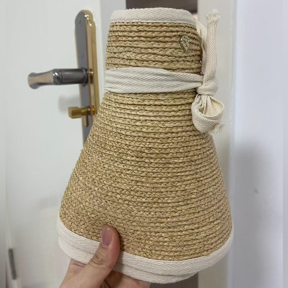 Helen Kaminski Natural Straw Visor with Cream Trim - Picture 6 of 6